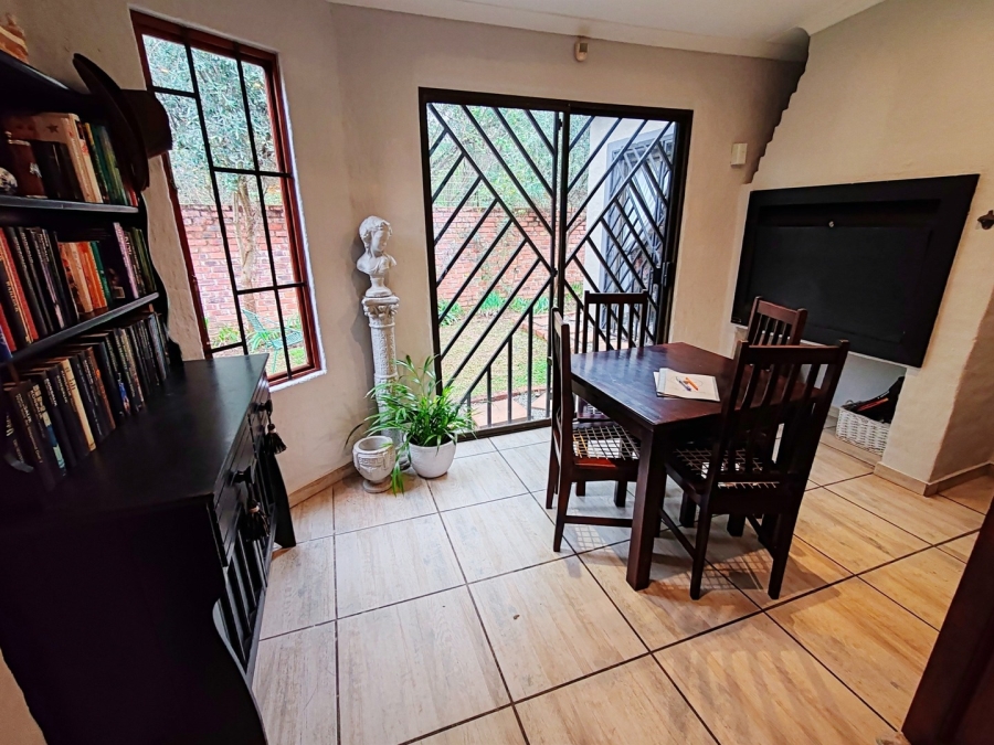 3 Bedroom Property for Sale in Mooivallei Park North West
